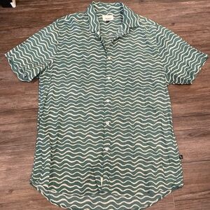 Men’s button down